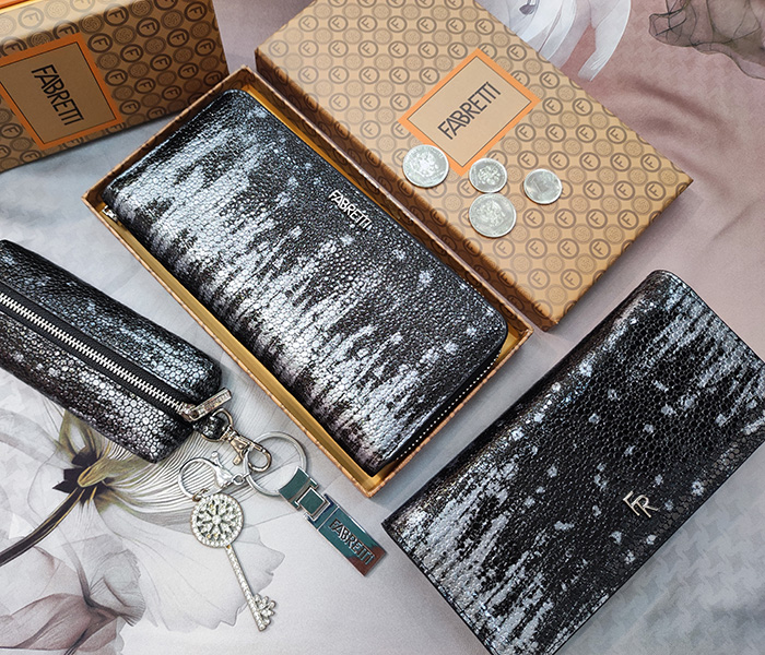 Кошельки на полную купюру