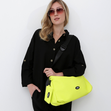 Черный с лимонным